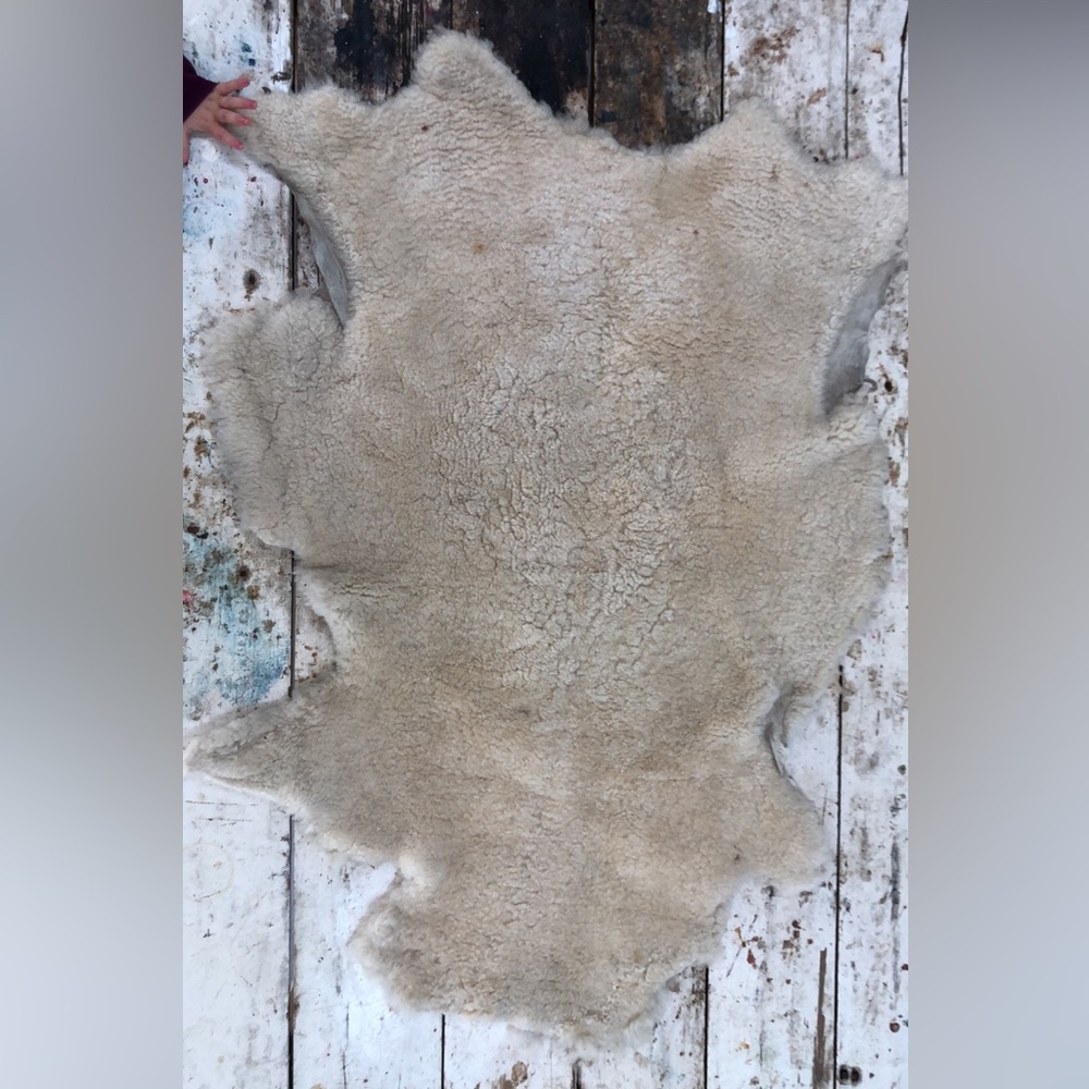 Natural Sheepskin Rug